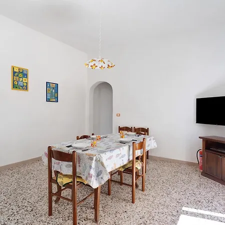 Hébergement de vacances Casa '719' *